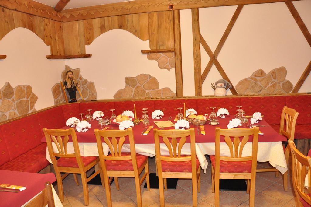 Hotel Piancastello Andalo Kültér fotó