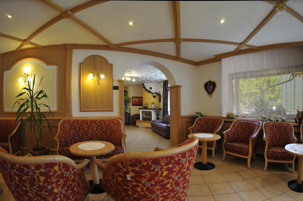 Hotel Piancastello Andalo Kültér fotó